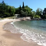 With A Swimming Pool Lovran, Opatija - 7707 Апартаменты