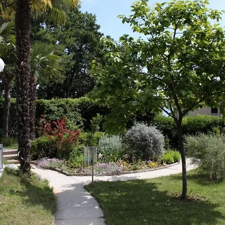With A Swimming Pool Lovran, Opatija - 7707 Διαμέρισμα *