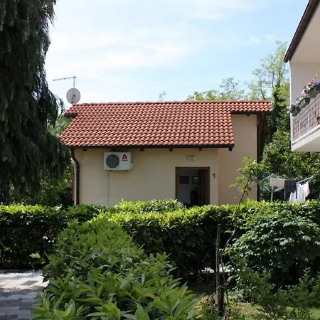With A Swimming Pool Lovran, Opatija - 7707 Апартаменты *