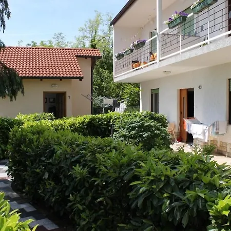 With A Swimming Pool Lovran, Opatija - 7707 Апартаменты Ловран